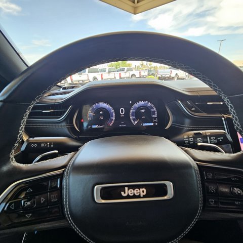 Used 2021 Jeep Grand Cherokee L Overland w/ Luxury Tech Group IV image 20