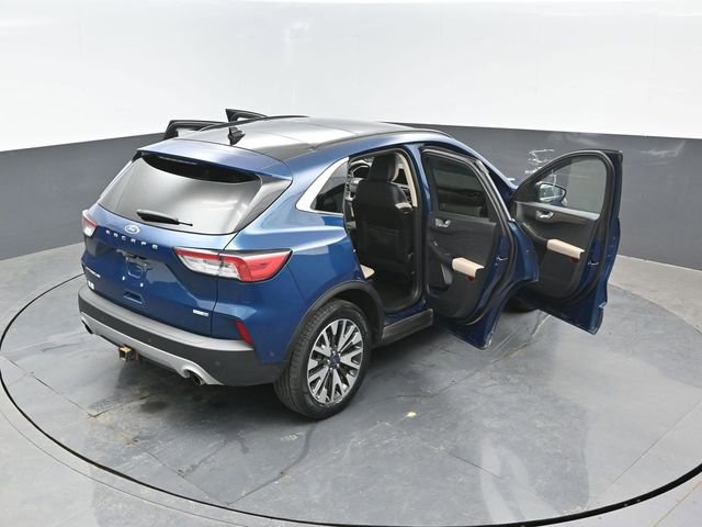 Certified 2020 Ford Escape Titanium AWD/4WD image 28