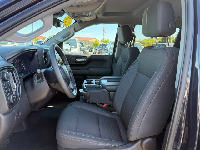 Used 2022 Chevrolet Silverado 1500 Custom Trail Boss AWD/4WD image 6