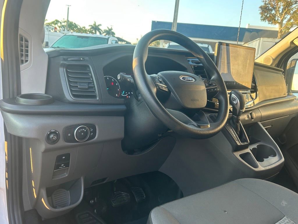 Certified 2024 Ford Transit 350 XLT RWD image 33