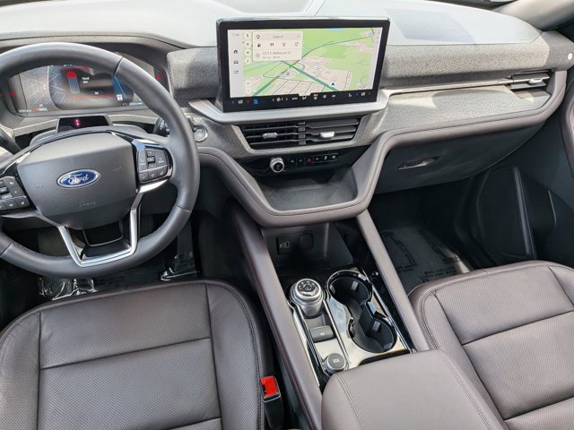 Certified 2026 Ford Explorer Platinum w/ LUX Leather Package AWD/4WD image 23