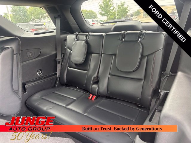 Certified 2025 Ford Explorer ST-Line AWD/4WD image 24