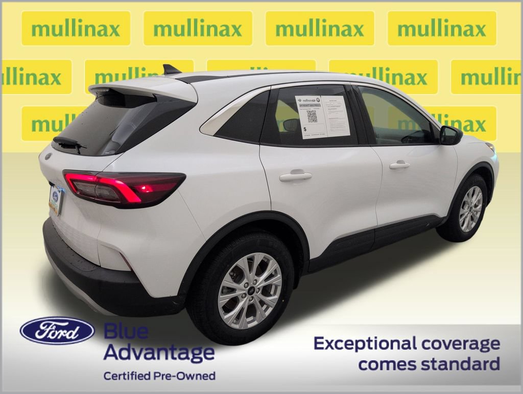 Certified 2024 Ford Escape Active FWD image 3
