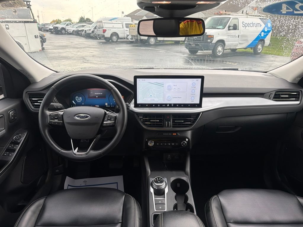 Certified 2024 Ford Escape Platinum AWD/4WD image 18