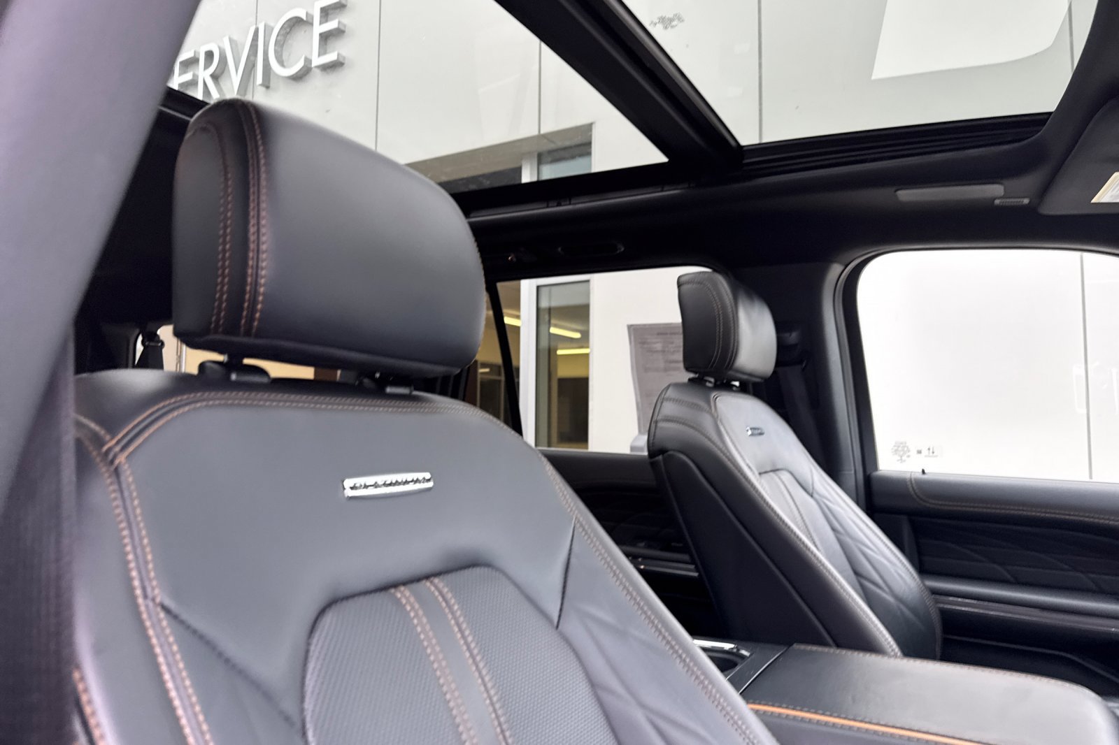 Certified 2022 Ford Expedition Max Platinum AWD/4WD image 18