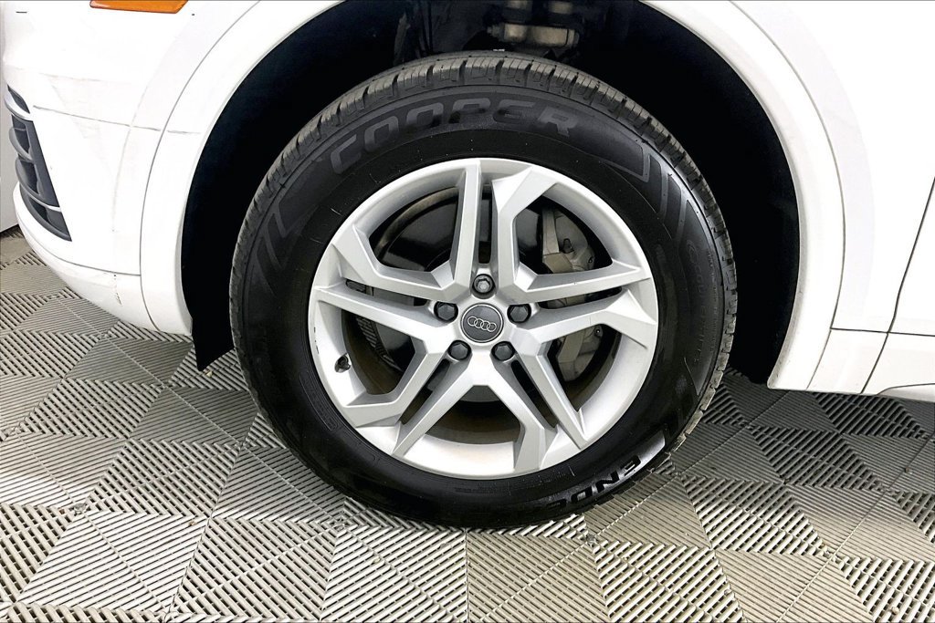 Used 2019 Audi Q5 2.0T Premium AWD/4WD image 7