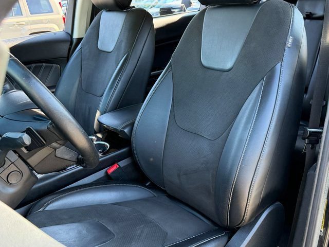 Certified 2018 Ford Edge Sport w/ Technology Package AWD/4WD image 39