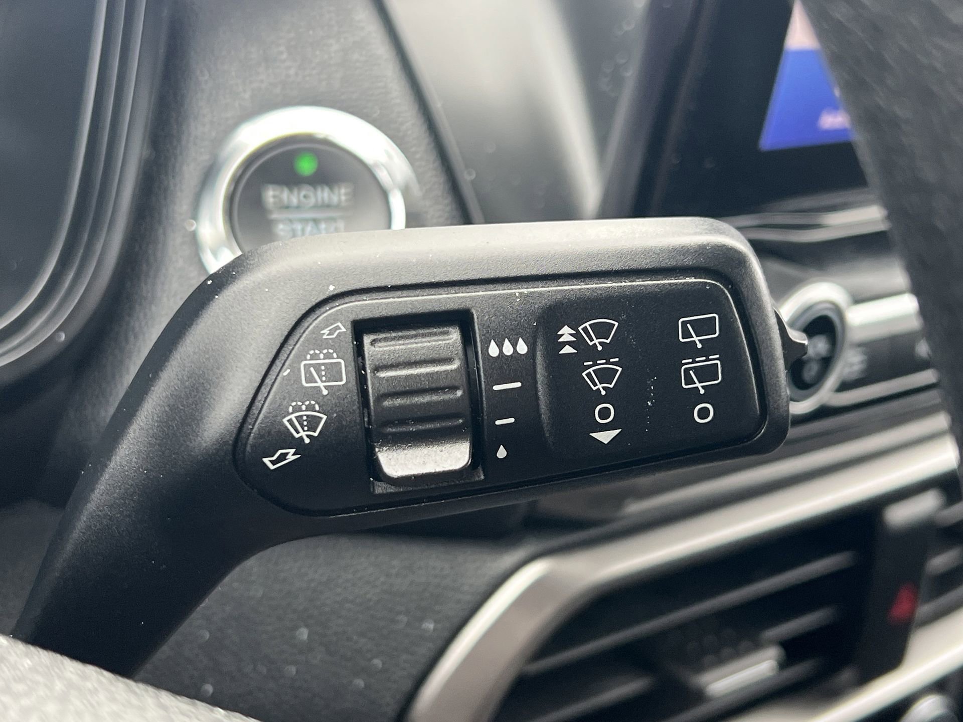 Certified 2021 Ford EcoSport SE image 15