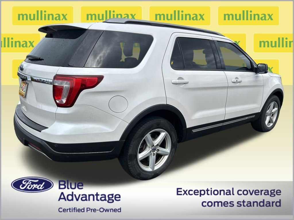 Certified 2019 Ford Explorer XLT w/ Equipment Group 202A image 3