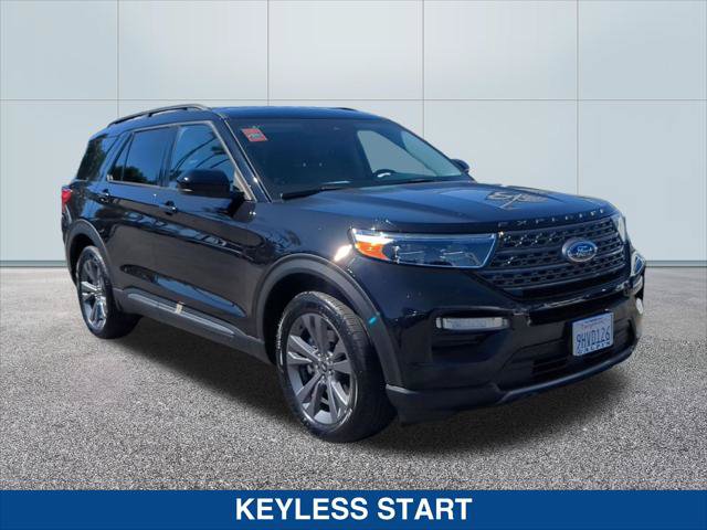 Certified 2023 Ford Explorer XLT w/ Equipment Group 202A RWD image 7