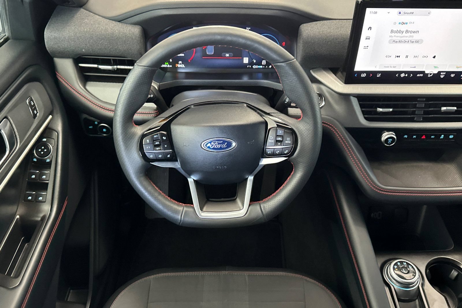 Certified 2026 Ford Explorer ST-Line w/ ST-Line Street Pack AWD/4WD image 17