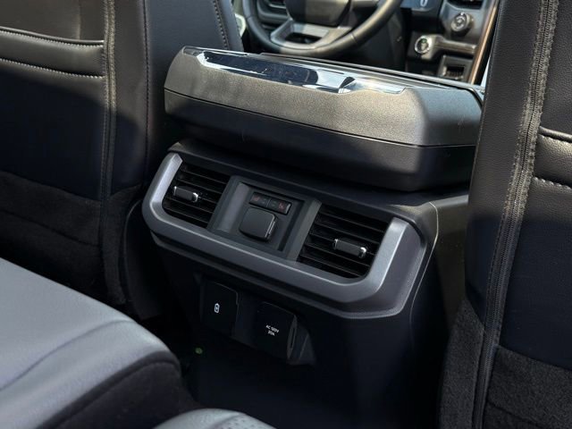 Certified 2025 Ford F150 Lightning Lariat AWD/4WD image 27