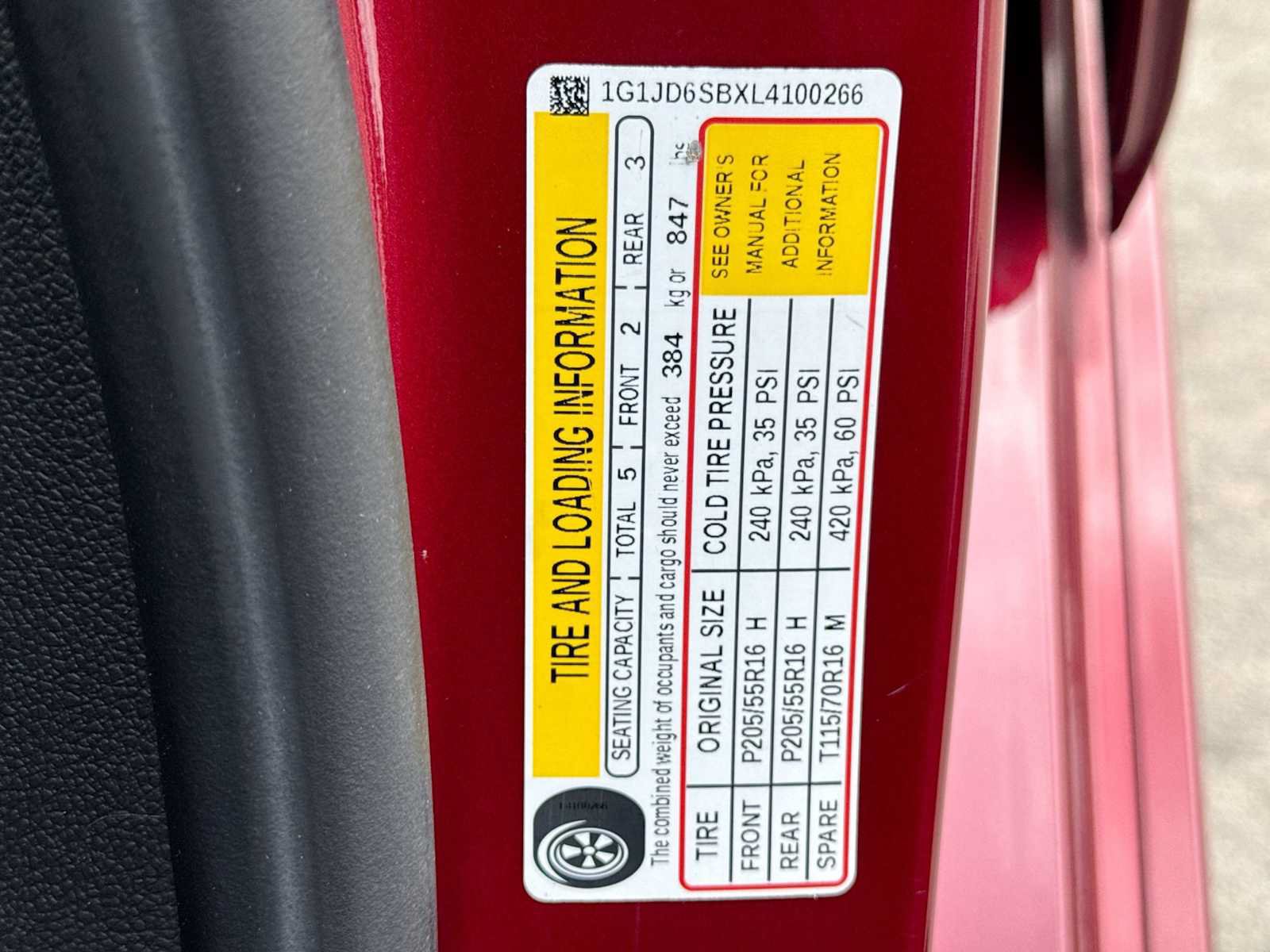 Used 2020 Chevrolet Sonic LT w/ Convenience Package FWD image 36