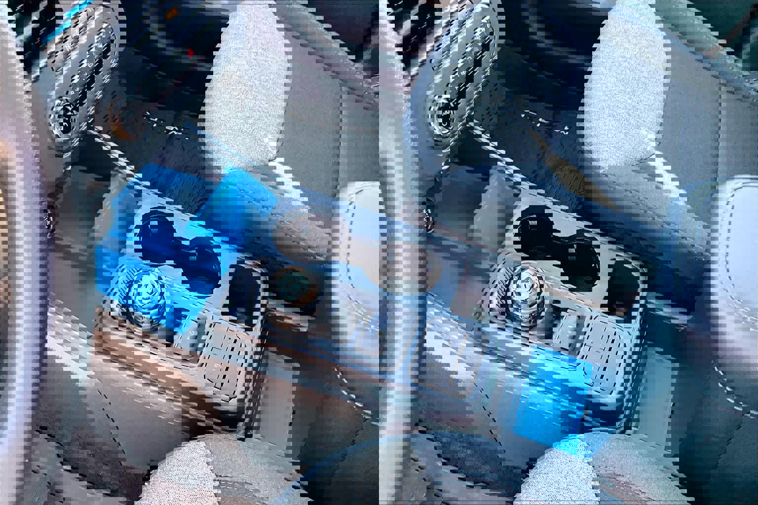 Certified 2025 Ford Maverick XLT image 17