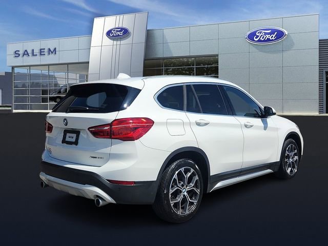 Used 2022 BMW X1 xDrive28i w/ Convenience Package AWD/4WD image 3