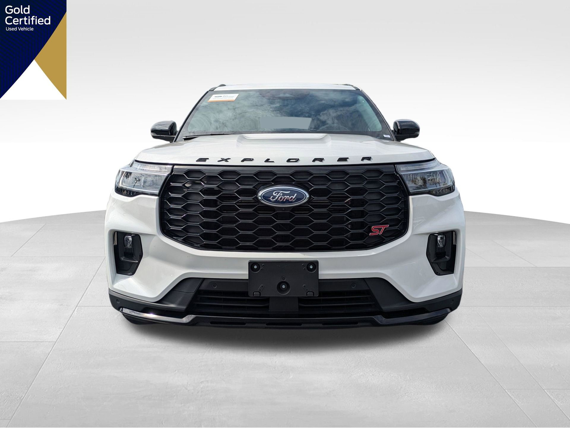 Certified 2025 Ford Explorer ST RWD image 12