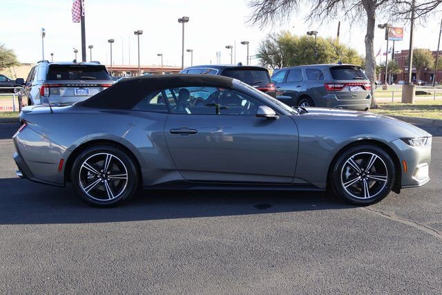 Certified 2025 Ford Mustang Premium image 17