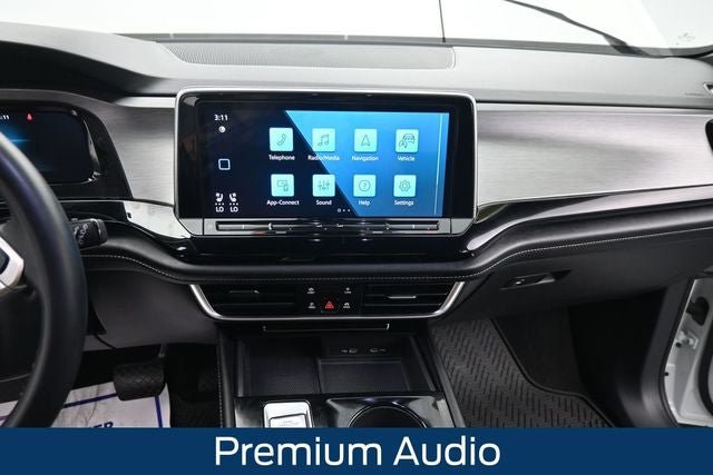 Used 2024 Volkswagen Atlas Cross Sport SE AWD/4WD image 18