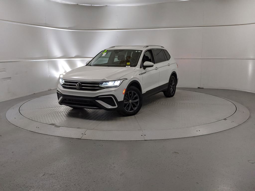 Used 2022 Volkswagen Tiguan SE image 6