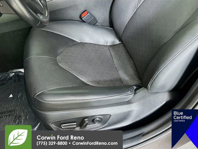 Used 2023 Toyota Camry XSE image 21
