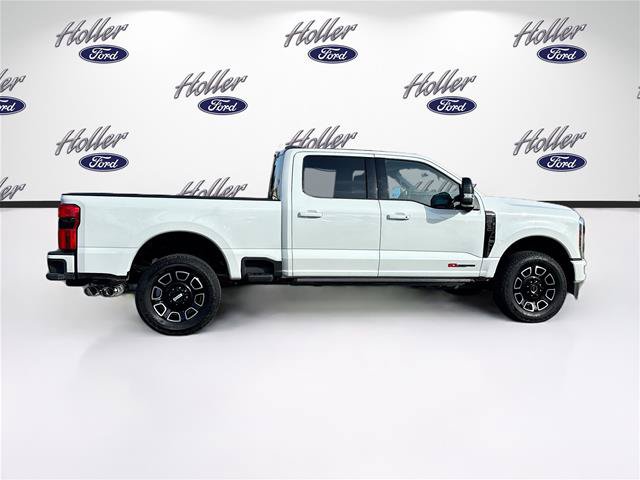 Certified 2026 Ford F350 Platinum AWD/4WD image 9