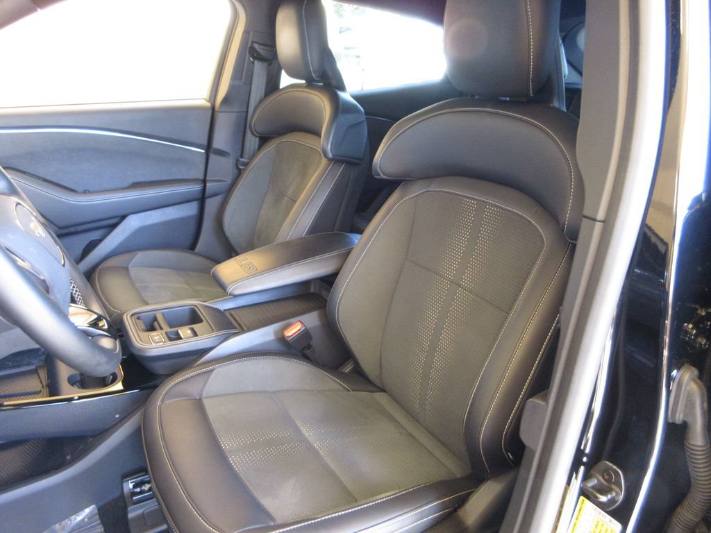 Certified 2025 Ford Mustang Mach-E GT AWD/4WD image 12