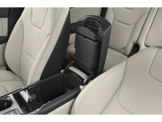 Certified 2020 Ford Edge Titanium w/ Equipment Group 301A AWD/4WD image 14