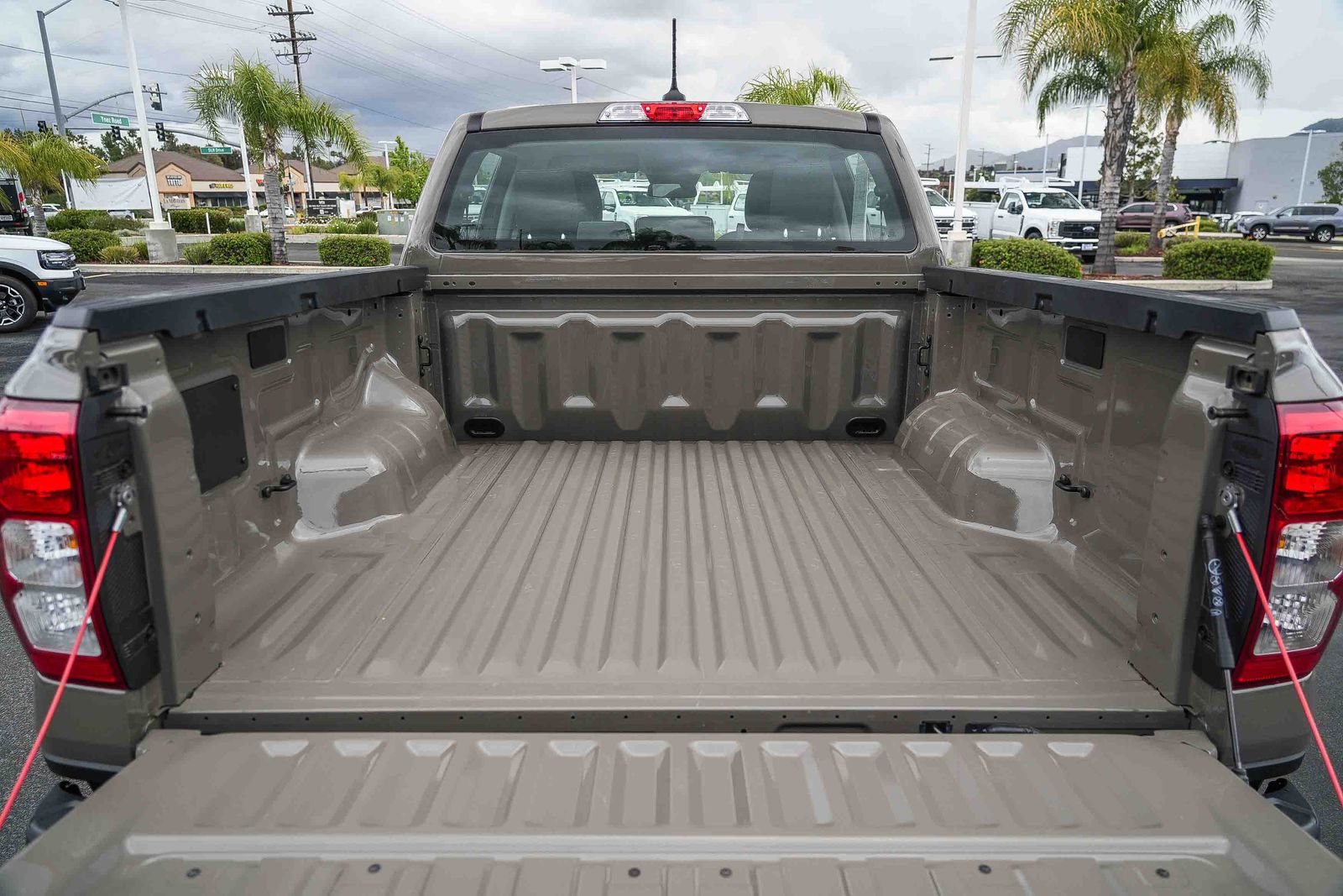 Certified 2025 Ford Ranger XL w/ Trailer Tow Package RWD image 26
