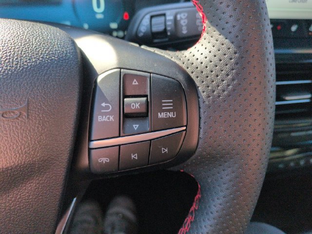 Certified 2023 Ford Escape ST-Line Select AWD/4WD image 33