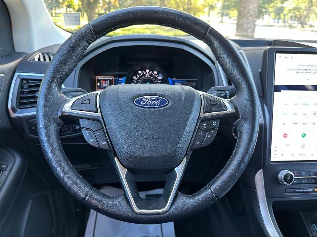 Certified 2024 Ford Edge SEL w/ Convenience Package AWD/4WD image 11