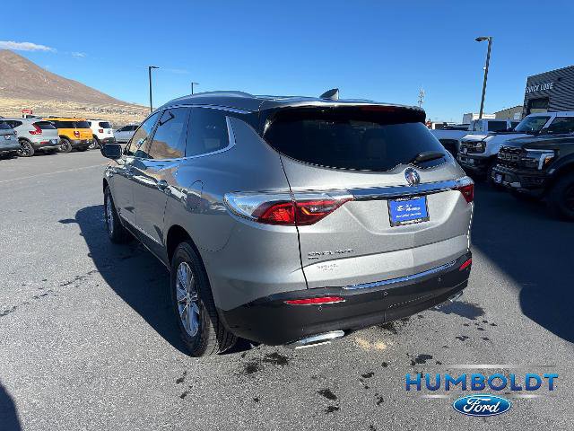 Used 2024 Buick Enclave Premium image 3