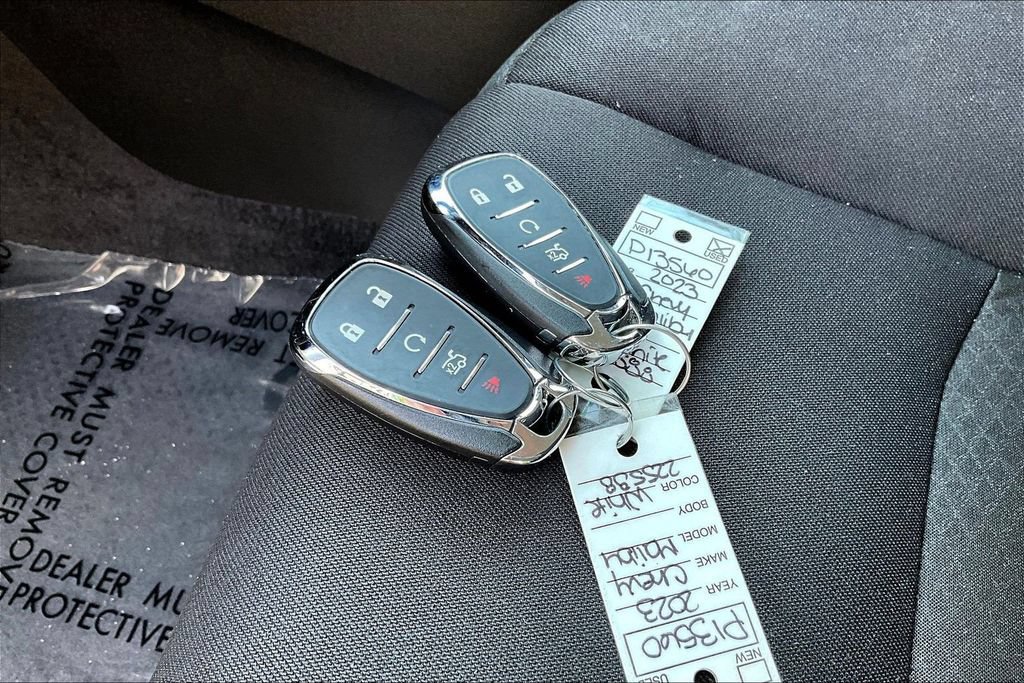Used 2023 Chevrolet Malibu LT FWD image 37