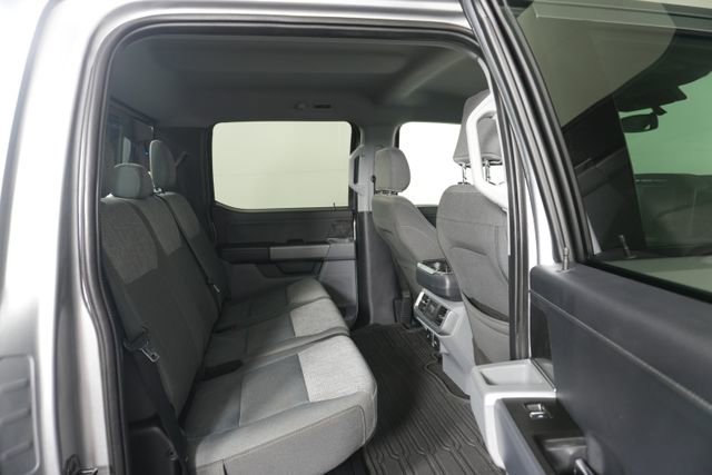 Certified 2022 Ford F150 XLT w/ Equipment Group 302A High image 31