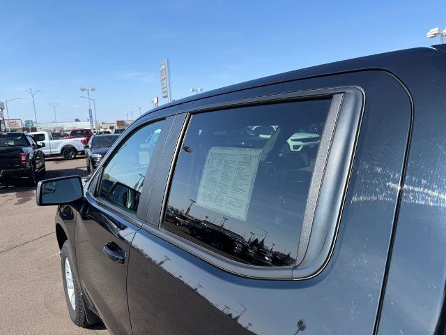 Used 2020 Chevrolet Silverado 1500 LT image 32