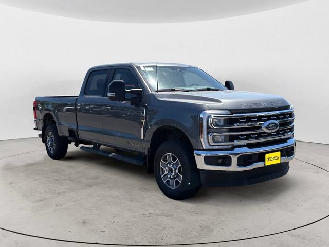 Certified 2025 Ford F350 Lariat w/ FX4 Off-Road Package AWD/4WD image 7