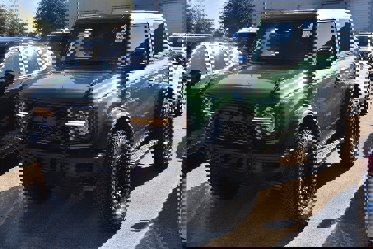 Certified 2023 Ford Bronco Wildtrak image 2