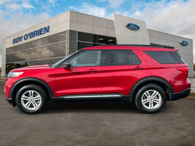 Certified 2020 Ford Explorer XLT w/ Equipment Group 202A AWD/4WD image 2