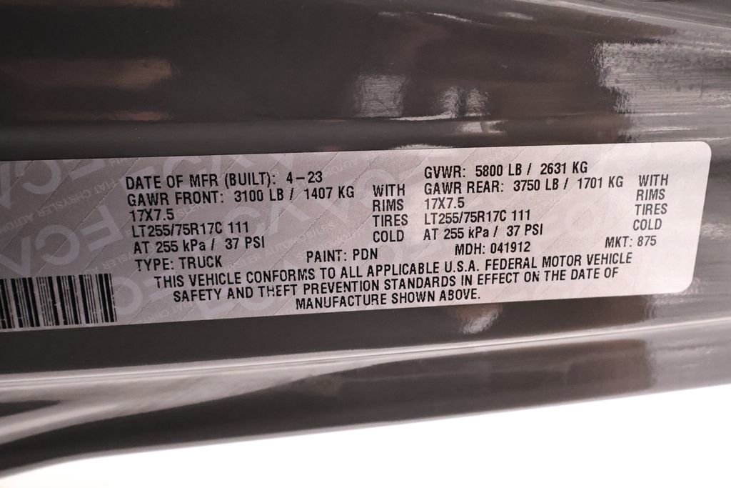 Used 2023 Jeep Gladiator Willys image 37