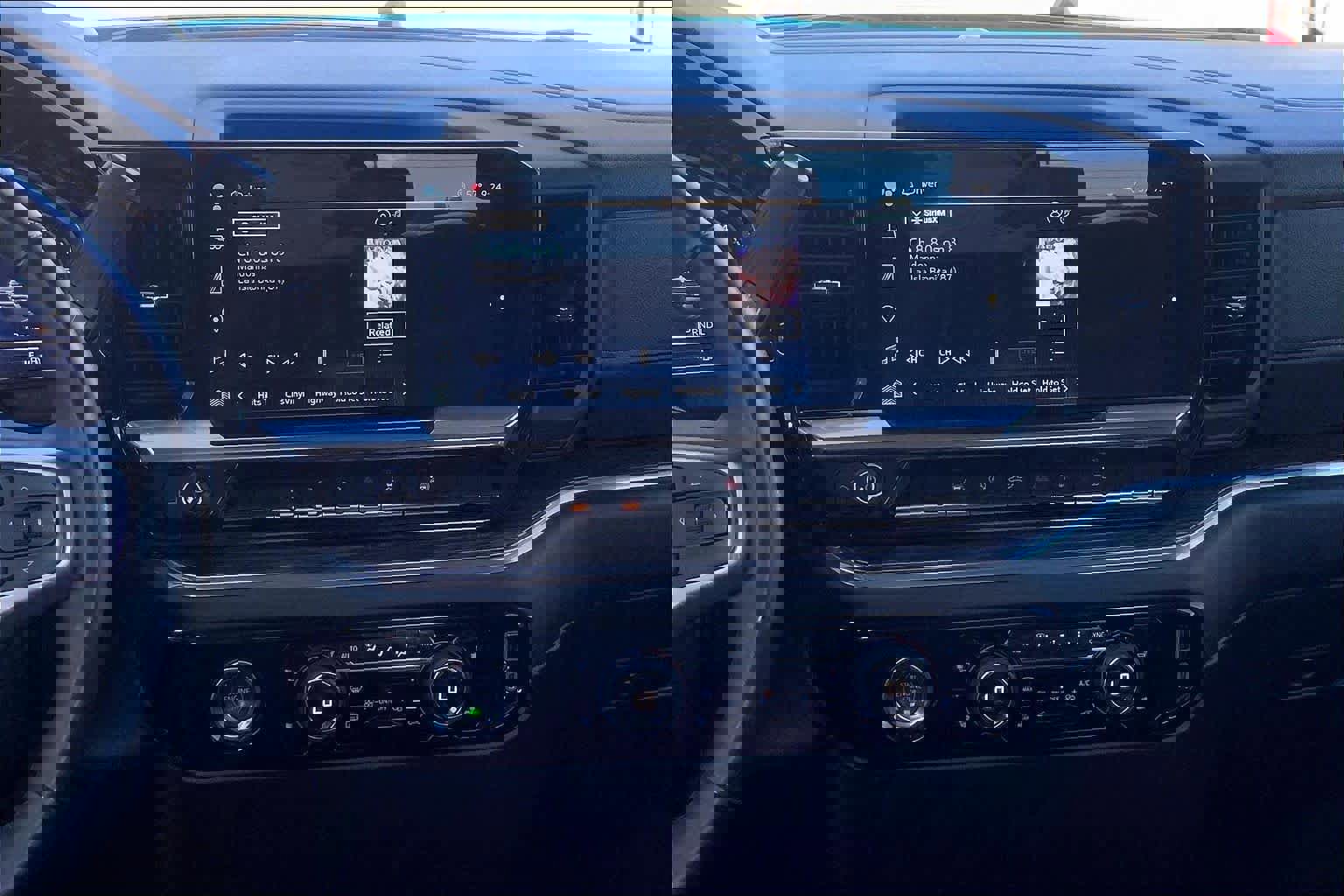 Used 2023 Chevrolet Silverado 1500 RST image 9