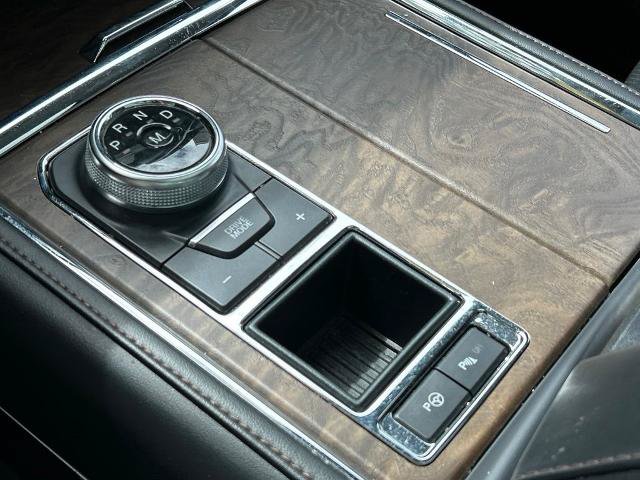 Certified 2019 Ford Expedition Platinum RWD image 36