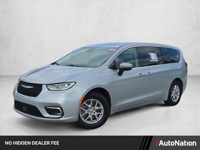 Used 2023 Chrysler Pacifica Touring-L