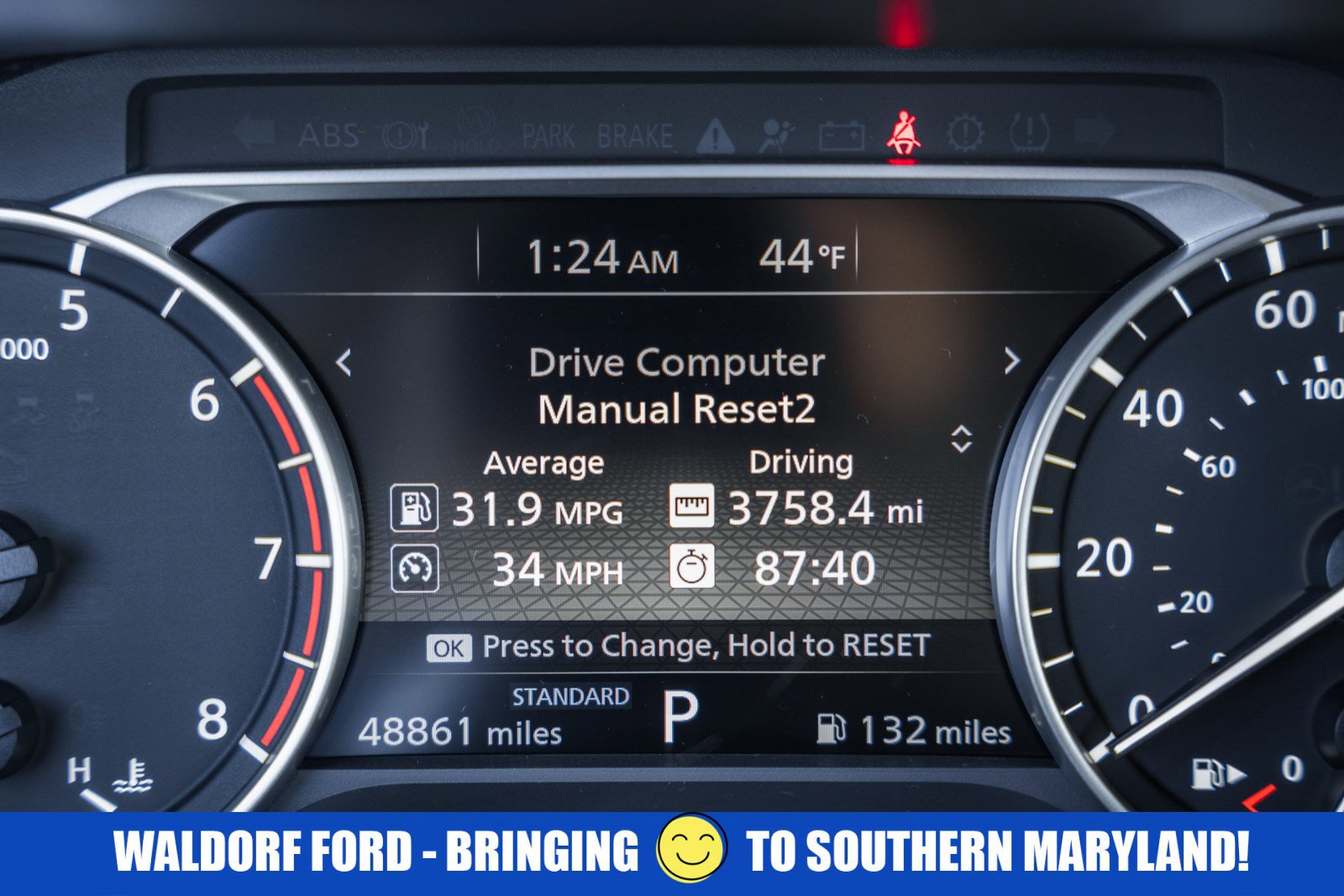 Used 2024 Nissan Rogue S image 36