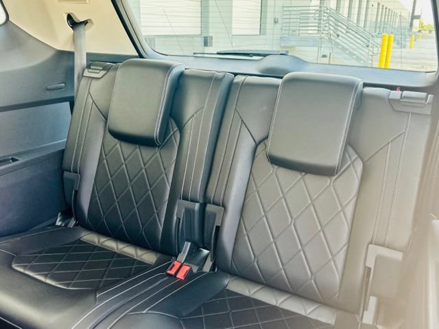 Used 2024 Volkswagen Atlas SEL Premium R-Line AWD/4WD image 12