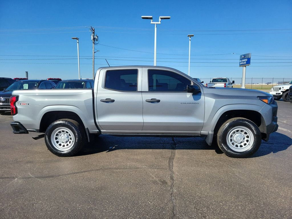 Used 2024 Chevrolet Colorado W/T w/ Safety Package image 6