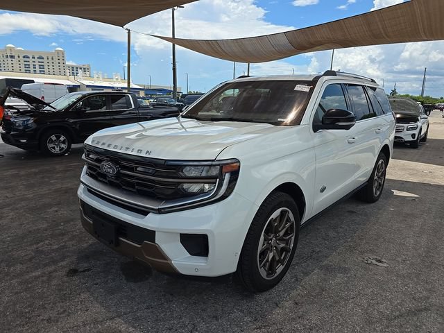 Certified 2025 Ford Expedition King Ranch AWD/4WD image 3