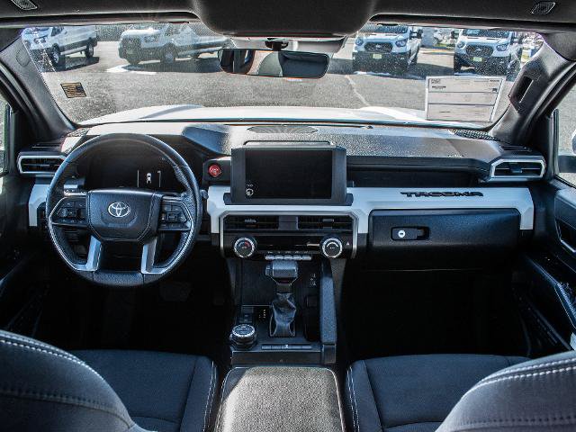 Used 2024 Toyota Tacoma TRD Off-Road AWD/4WD image 10