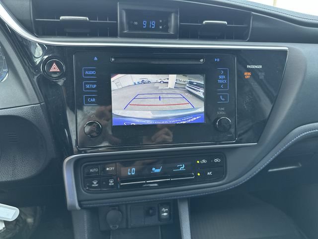 Used 2017 Toyota Corolla SE FWD image 18
