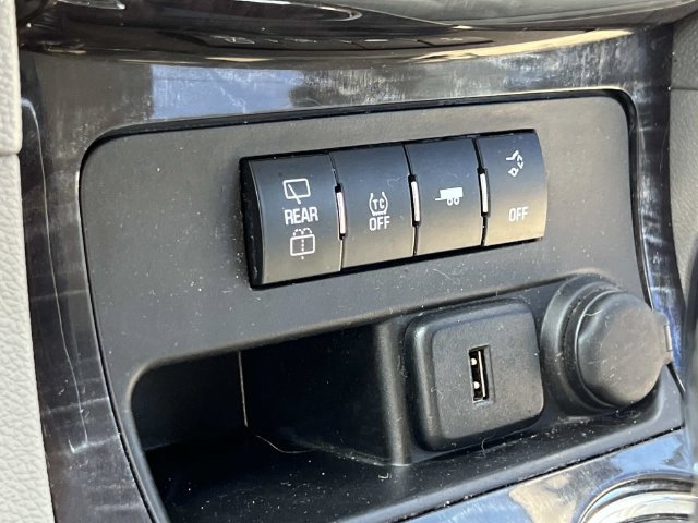 Used 2017 Buick Enclave Convenience w/ Trailering Package FWD image 25