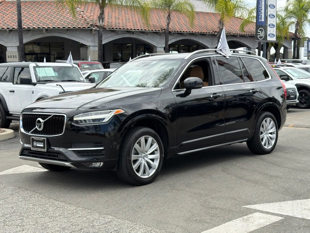 Used 2018 Volvo XC90 T6 Momentum w/ Convenience Package AWD/4WD image 6