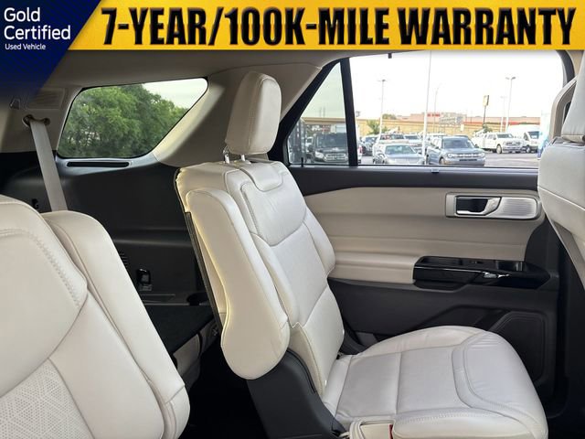 Certified 2023 Ford Explorer Platinum w/ Technology Package AWD/4WD image 17